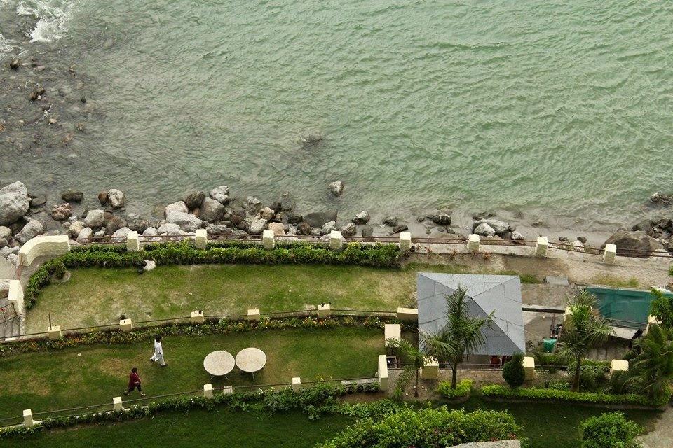 โรงแรมดีไวน์ รีสอร์ต แอนด์ สปา ริชิเคช ภายนอก รูปภาพ